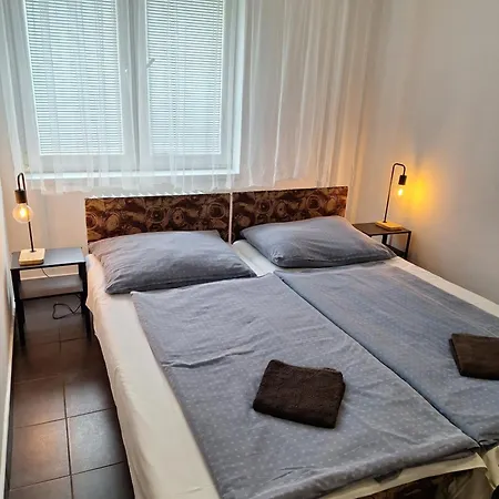 Hotel Hotelak Martinov