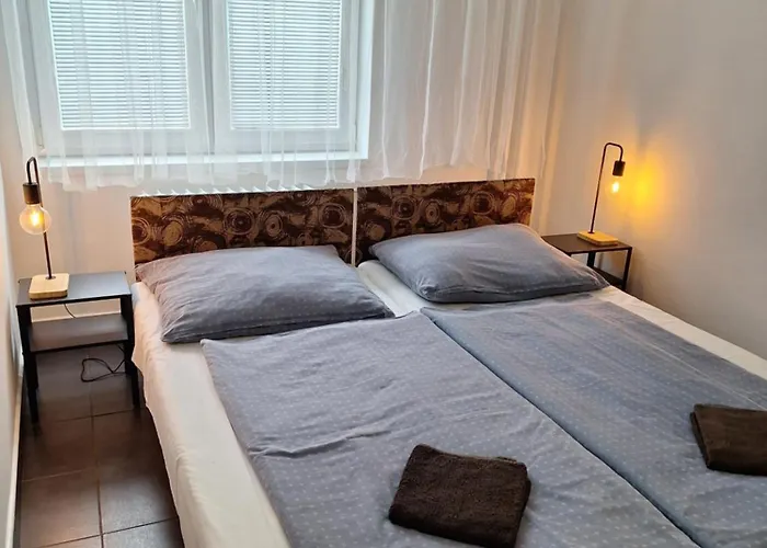 Hotel Hotelak Martinov